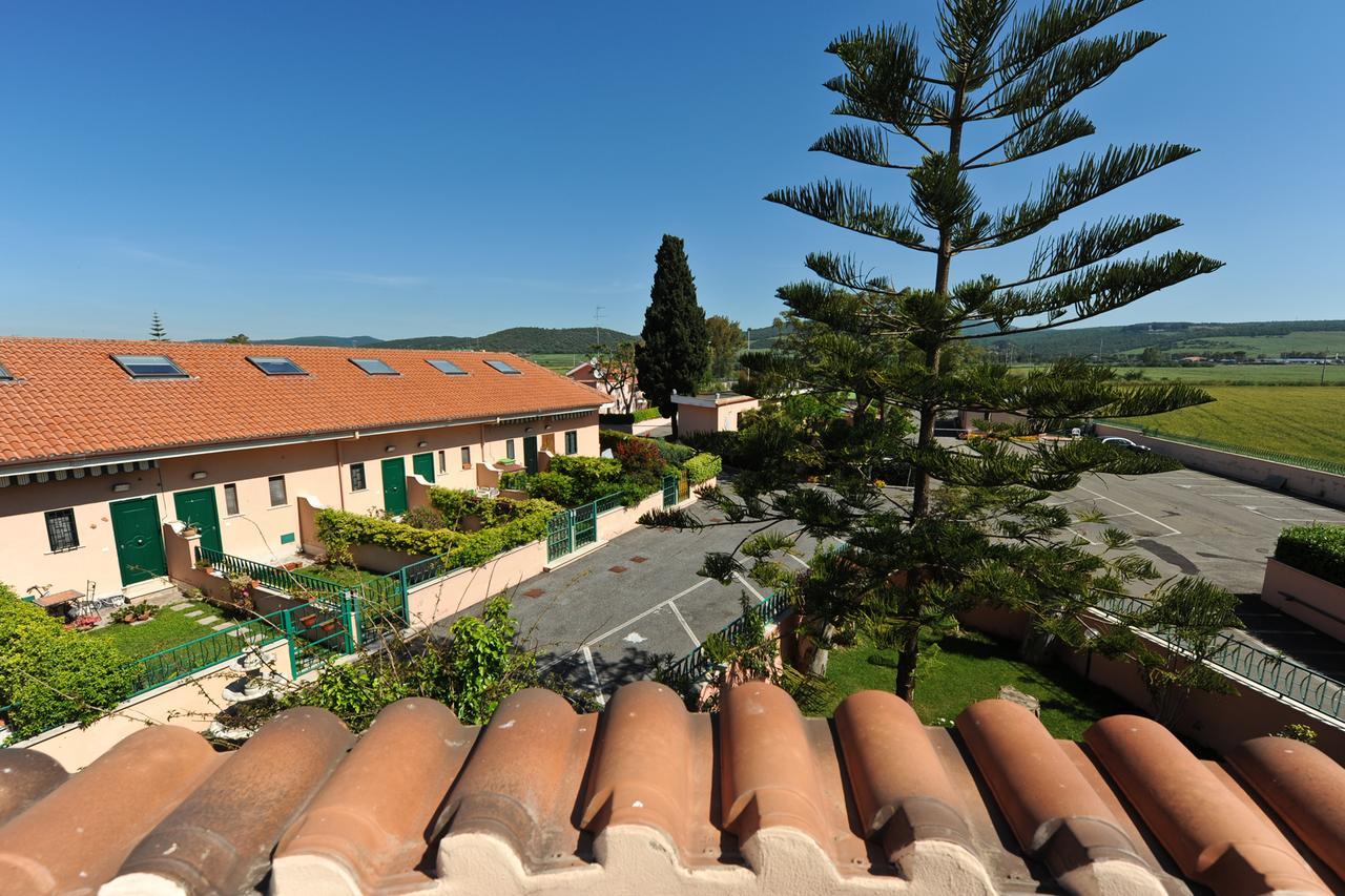 La Perla Del Tirreno Santa Severa Exterior foto