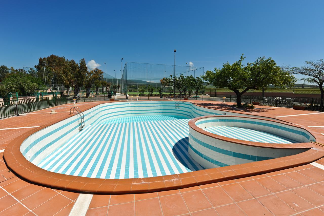 La Perla Del Tirreno Santa Severa Exterior foto