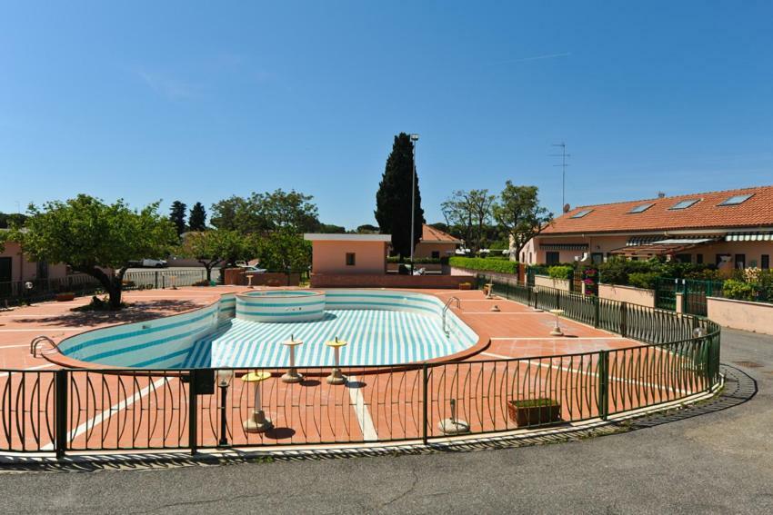 La Perla Del Tirreno Santa Severa Exterior foto
